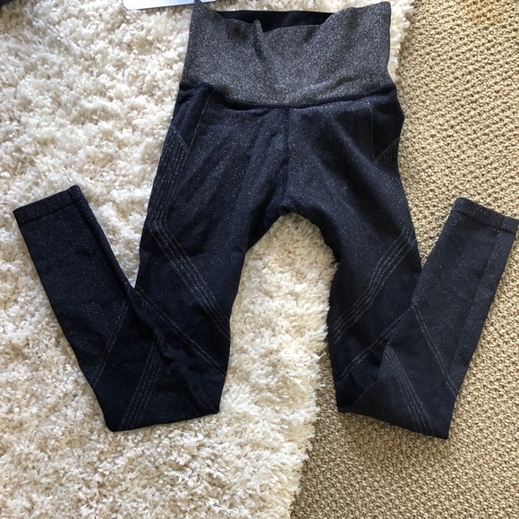 Athleta Pants - Glitter leggings